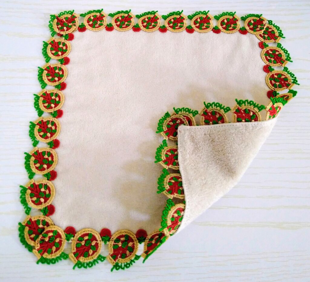 Pizza design lace handkerchief by Chikazawa Lace”